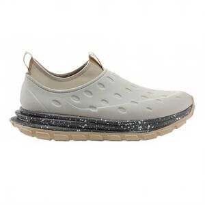 NEW KANE FOOTWEAR men's revive ac recovery shoes in gravel